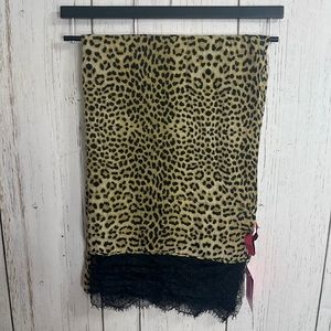 NWT Betsey Johnson Acrylic Wool Blend Animal Print Scarf Wrap Lace Trim